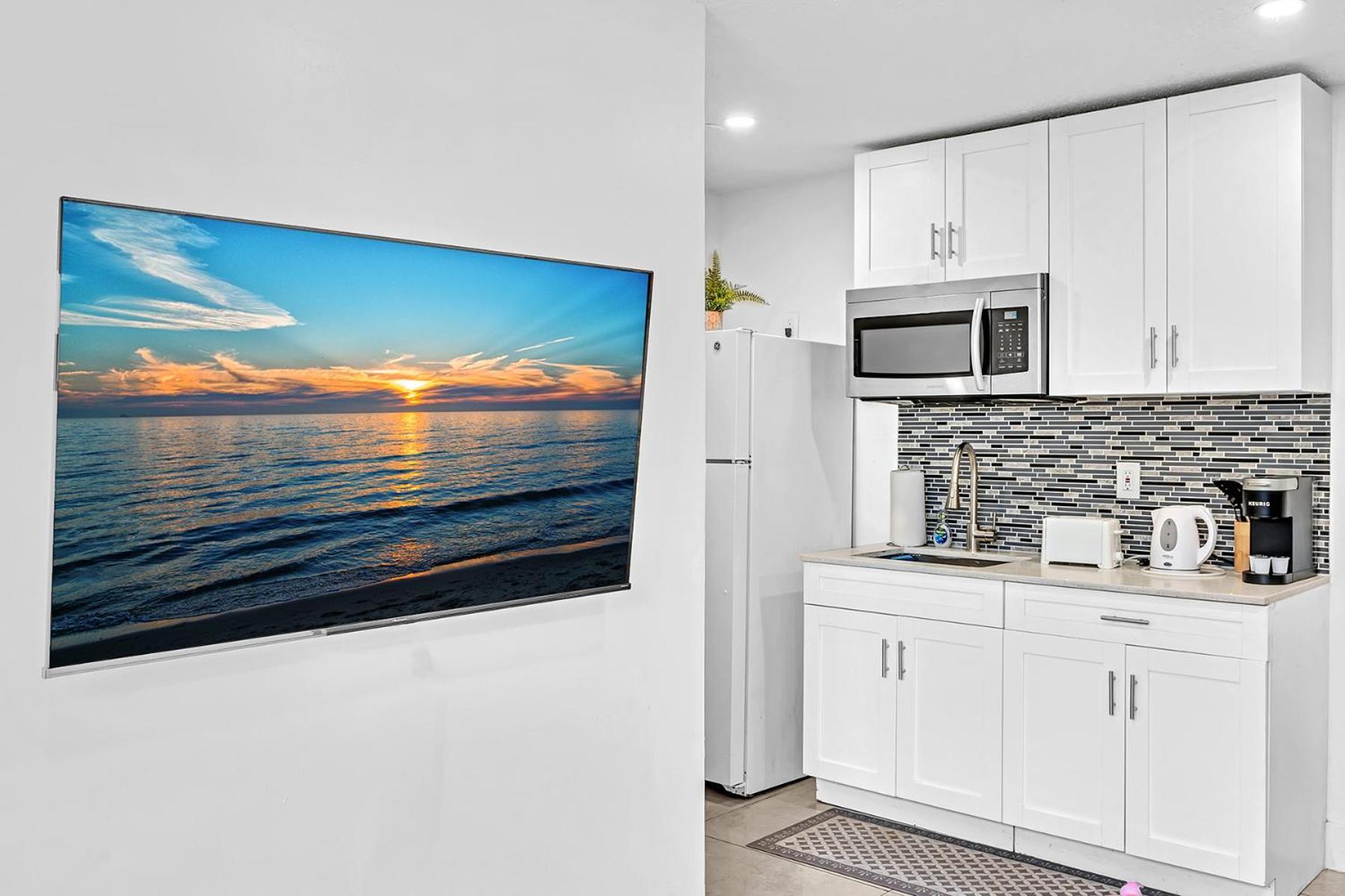 New Boutique 1 Bdrm Close To Beach & Casino #211 Hollywood Eksteriør billede