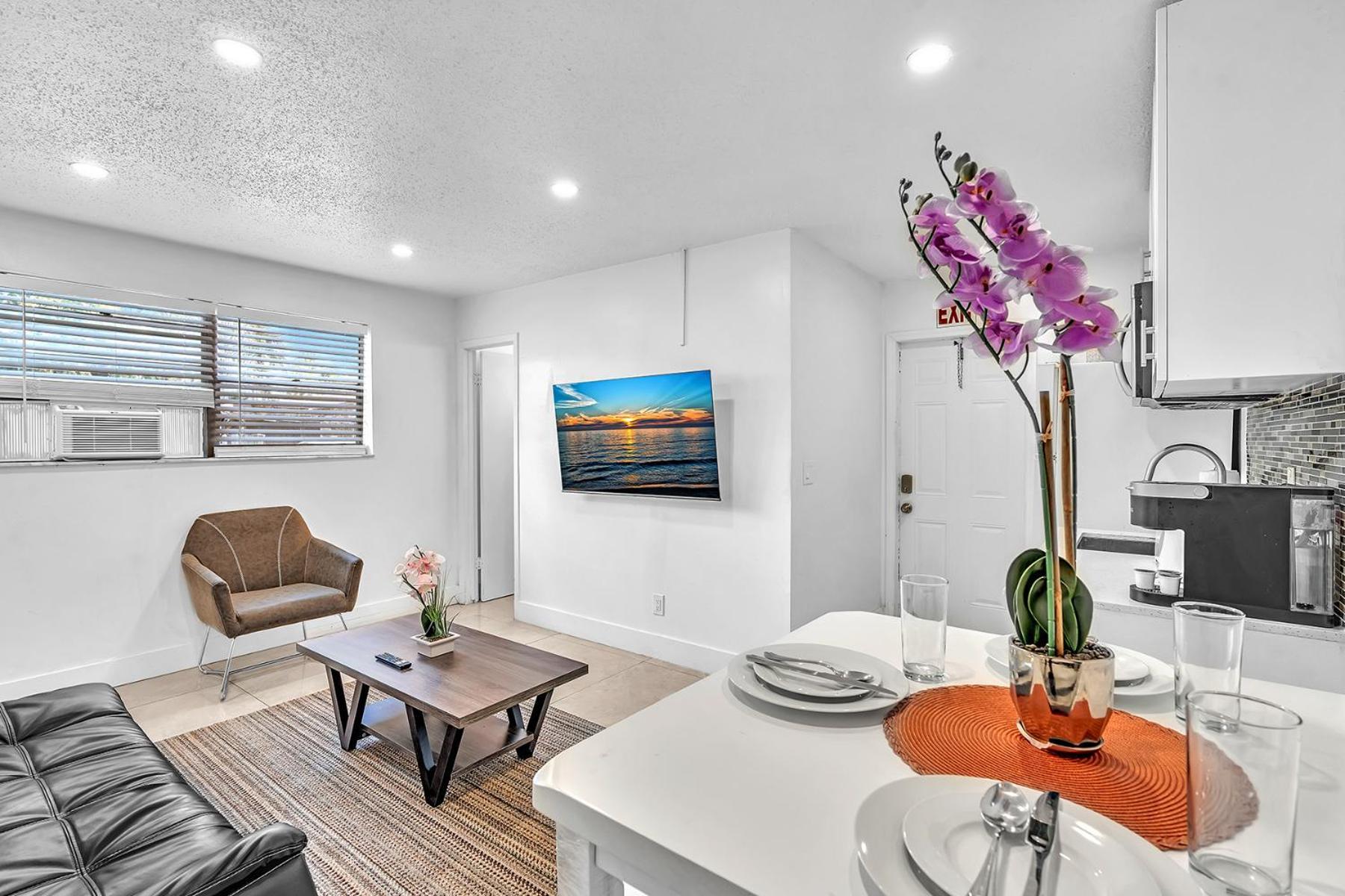 New Boutique 1 Bdrm Close To Beach & Casino #211 Hollywood Eksteriør billede